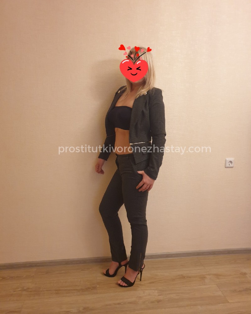 Анкета проститутки Елизавета - метро Хамовники, возраст - 32